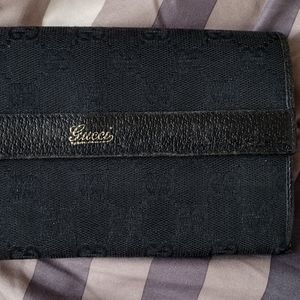 Gucci wallet
